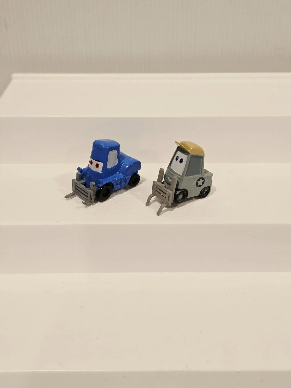 Disney Pixar Cars Cars Sparky Pitty Forklift Plastic Tokyo Drift Set